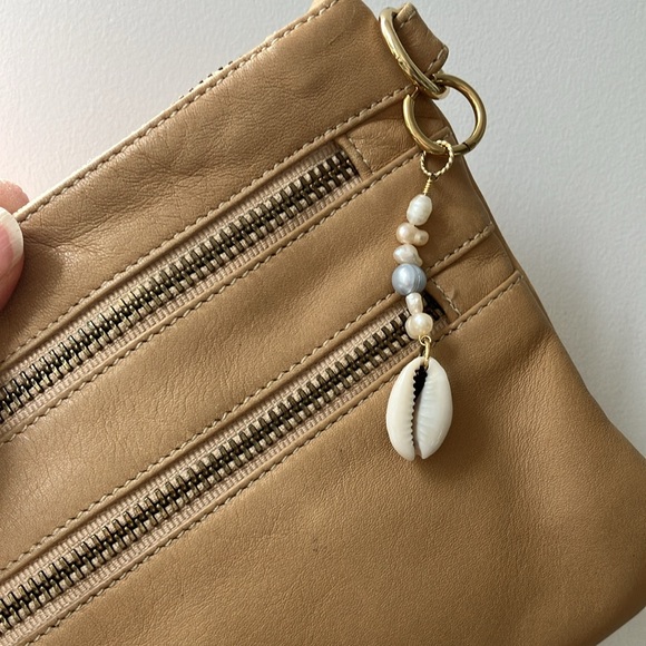 DLOB Honolulu earring / charm - Picture 9 of 13